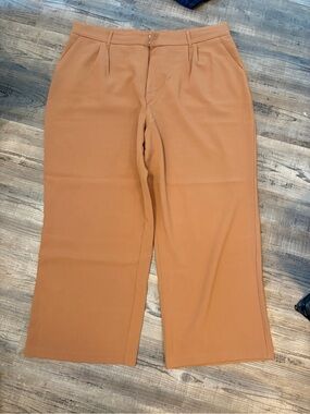 Abercrombie & Fitch Women's Wide-Leg Trousers in Camel